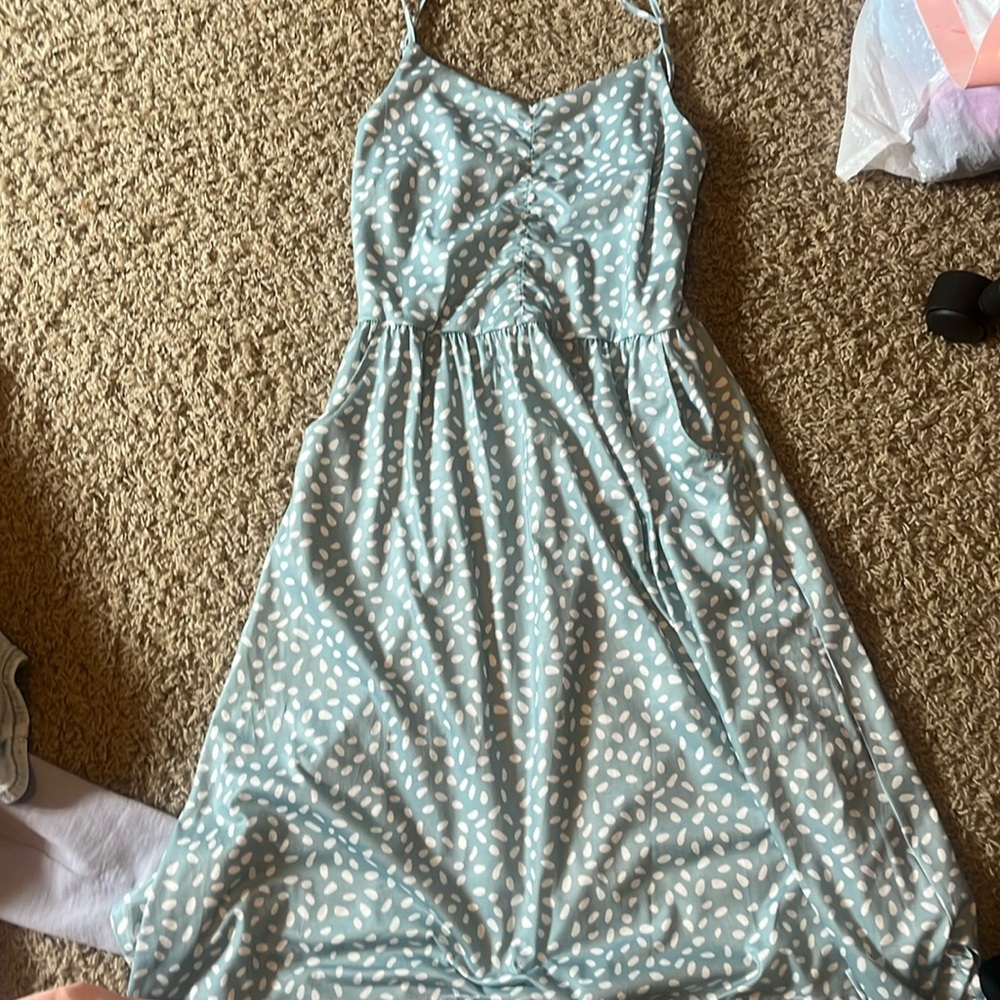 Midi dress with pockets